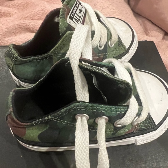 Converse - Picture 5 of 5